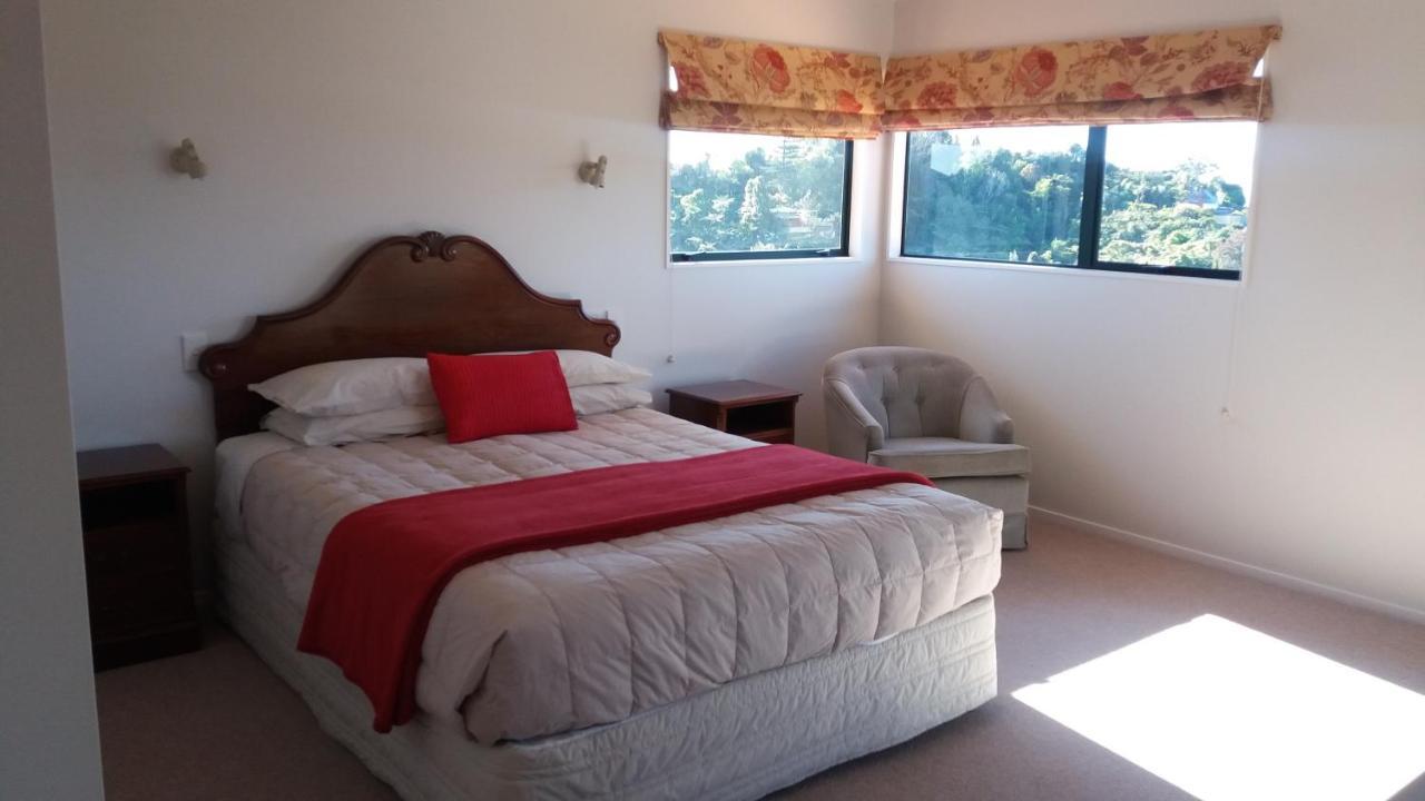 Crestwood Bed And Breakfast Whakatane Esterno foto