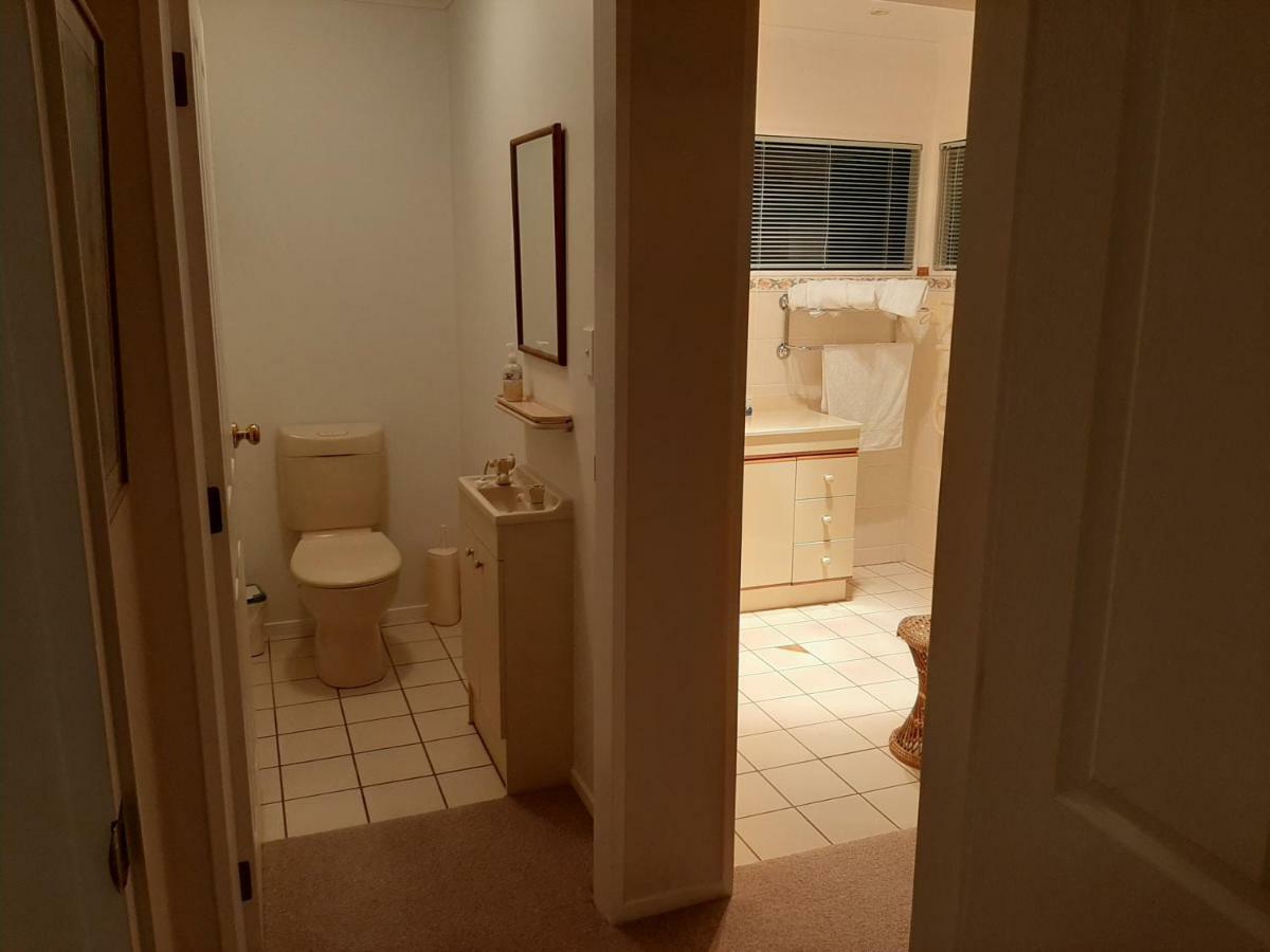 Crestwood Bed And Breakfast Whakatane Esterno foto